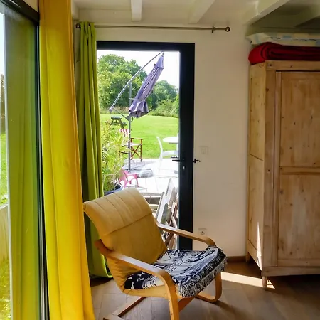Spacieuse Maison Avec Jardin Pres De